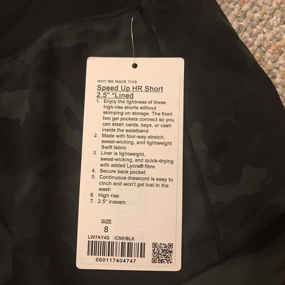 Lululemon High Rise Speed Up Shorts - Picture 2 of 2